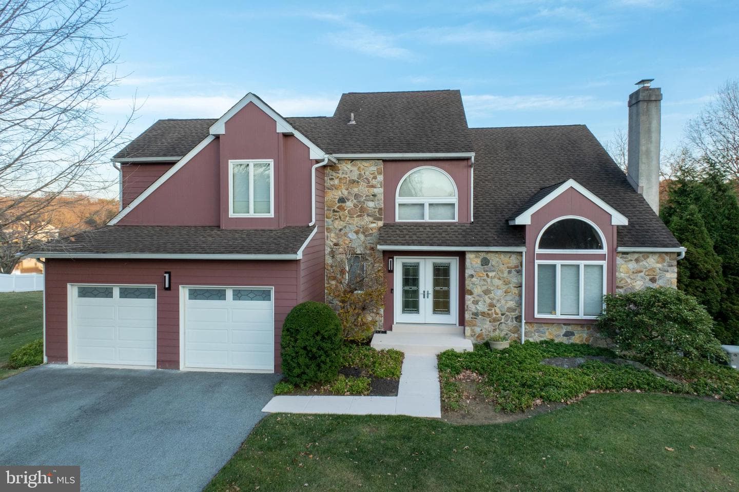 218 Mill Pond Drive photo 4