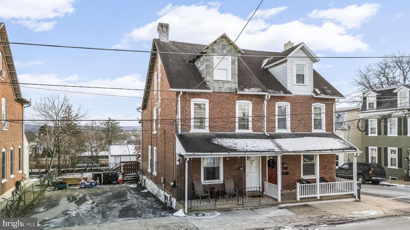 328 Emmett Street photo 13