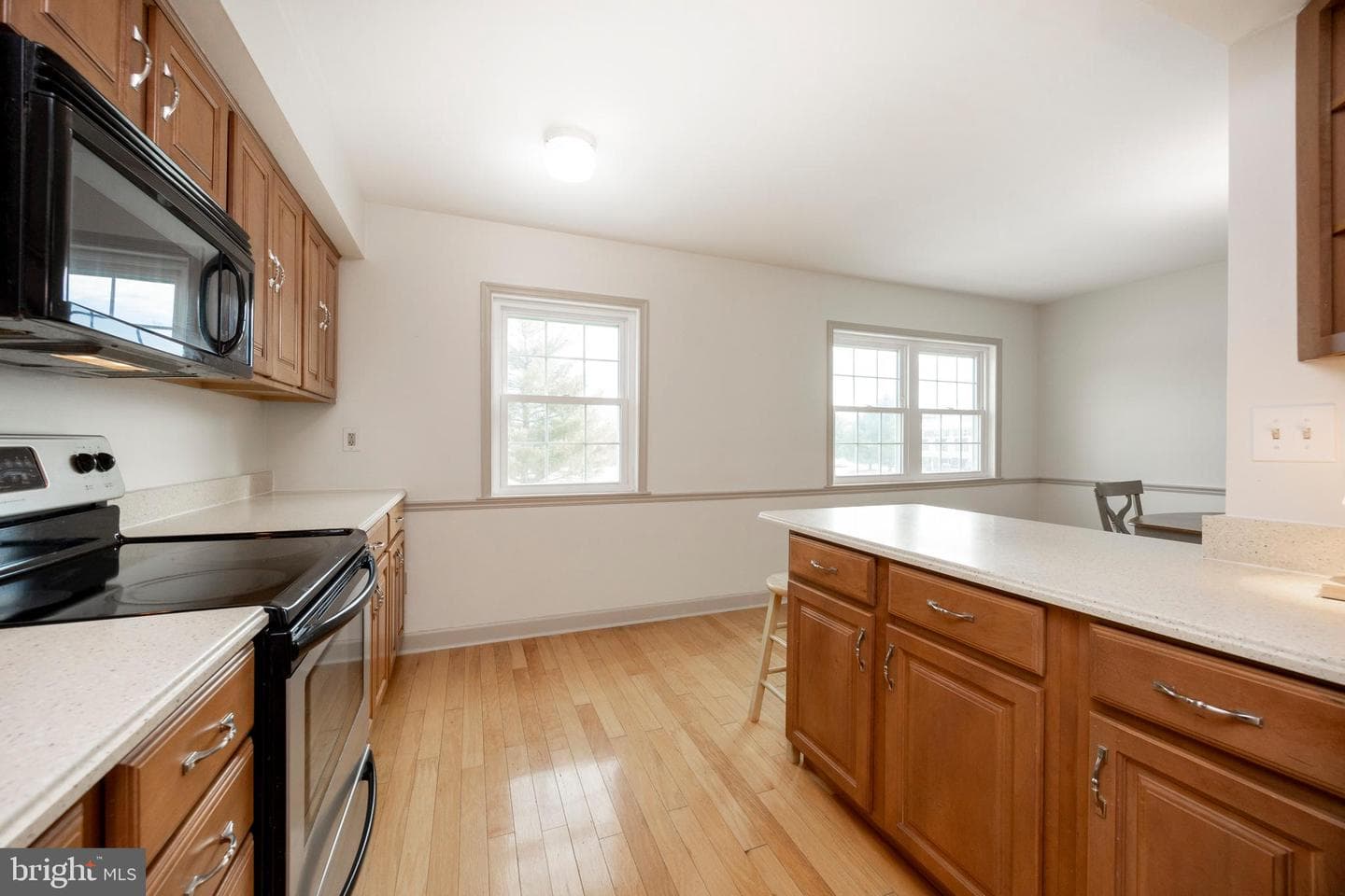502 Lancaster Court photo 13