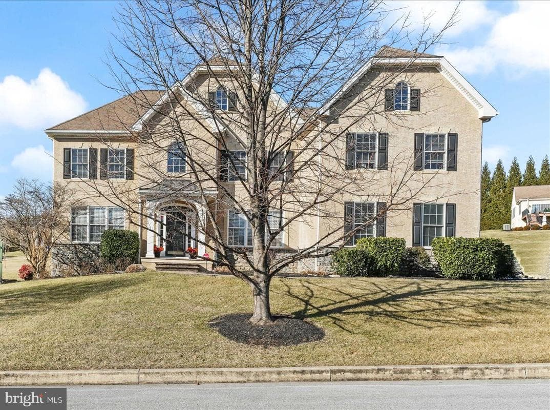 119 Harrogate Drive photo 1