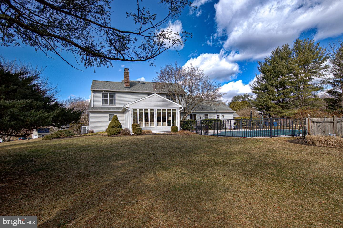 463 Chambers Lane photo 60