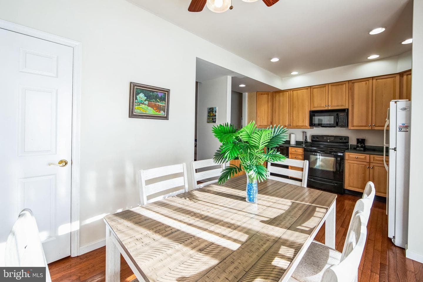 1060 Merchant Street #14 photo 10
