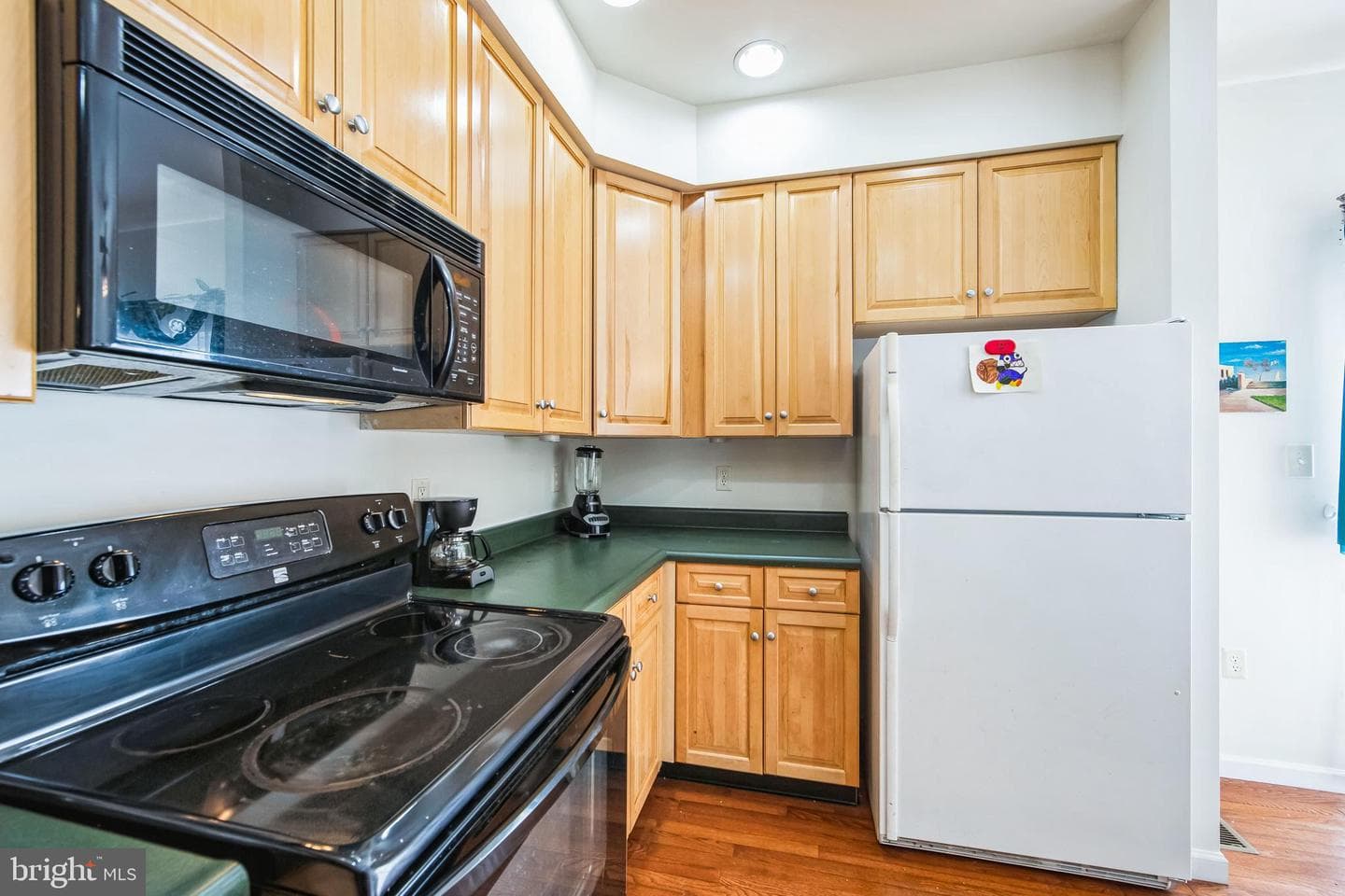 1060 Merchant Street #14 photo 14