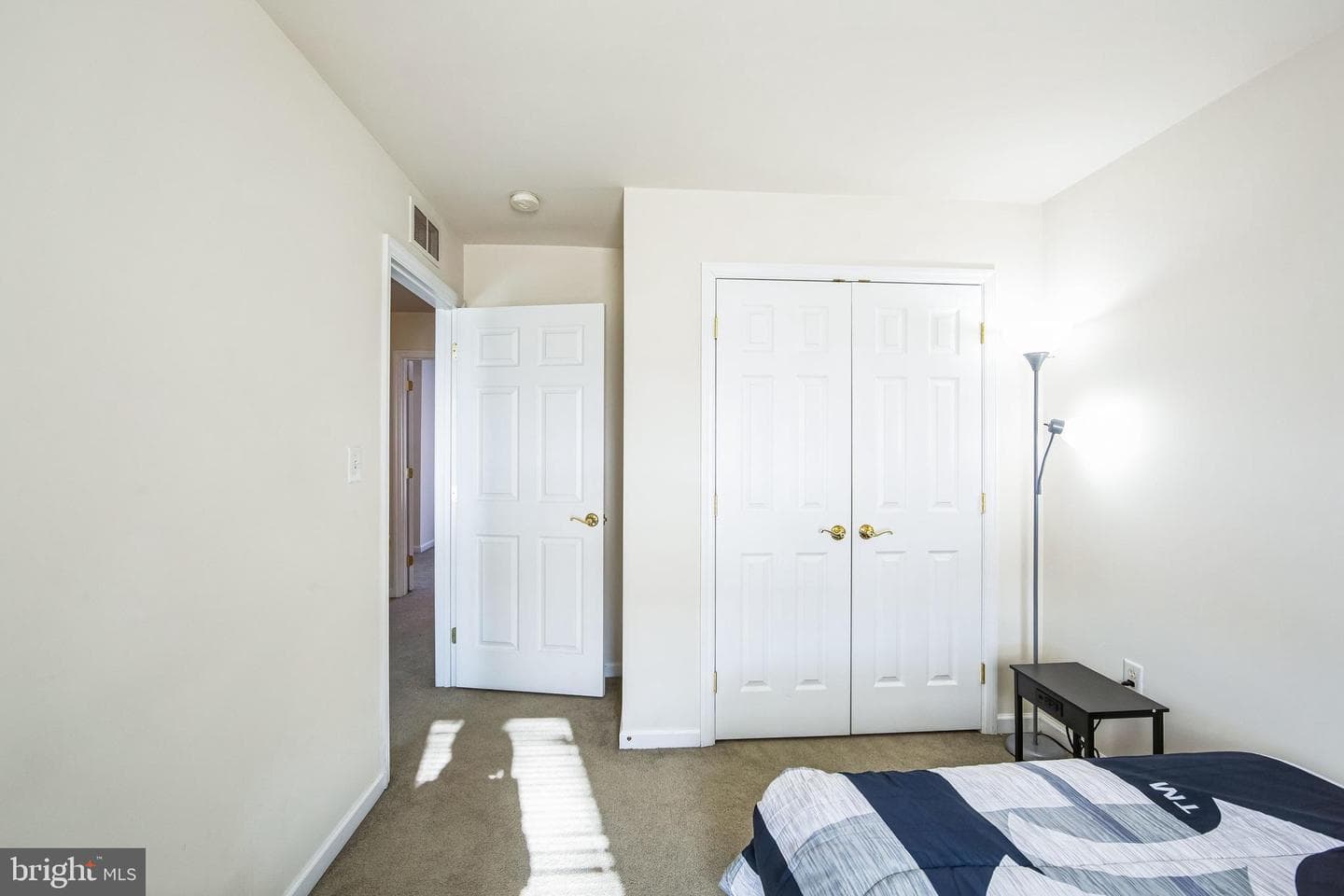 1060 Merchant Street #14 photo 23