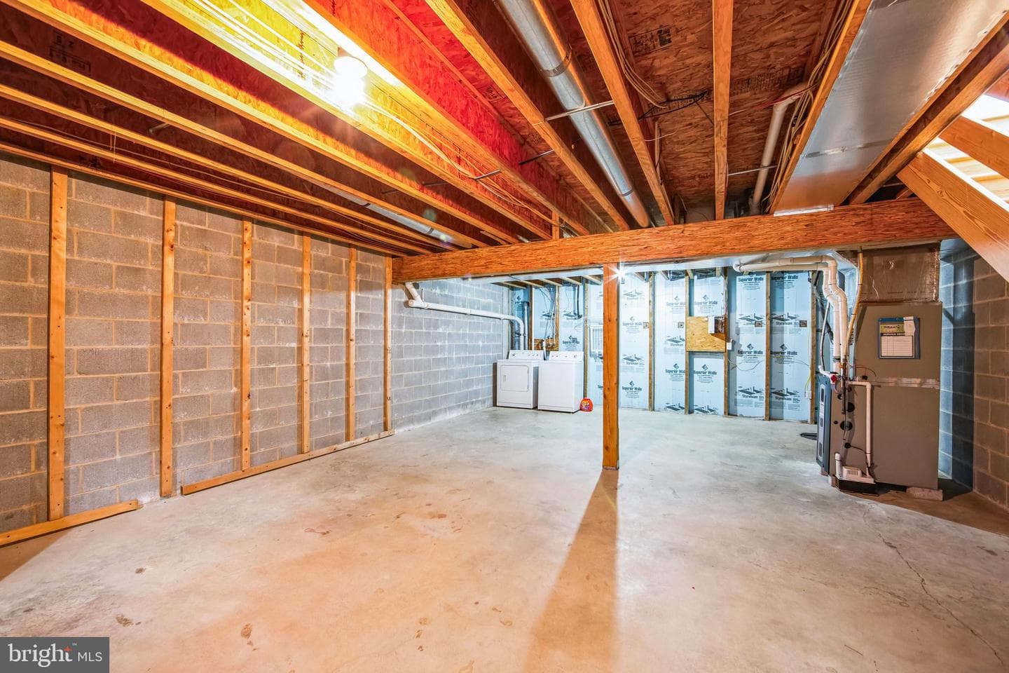 1060 Merchant Street #14 photo 26