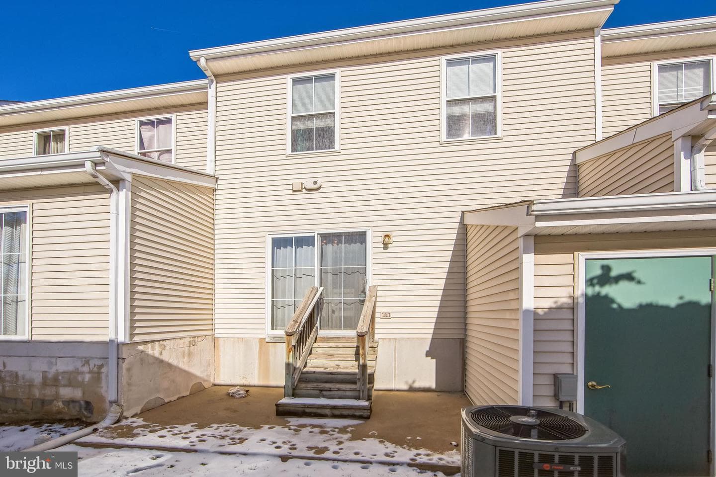 1060 Merchant Street #14 photo 29
