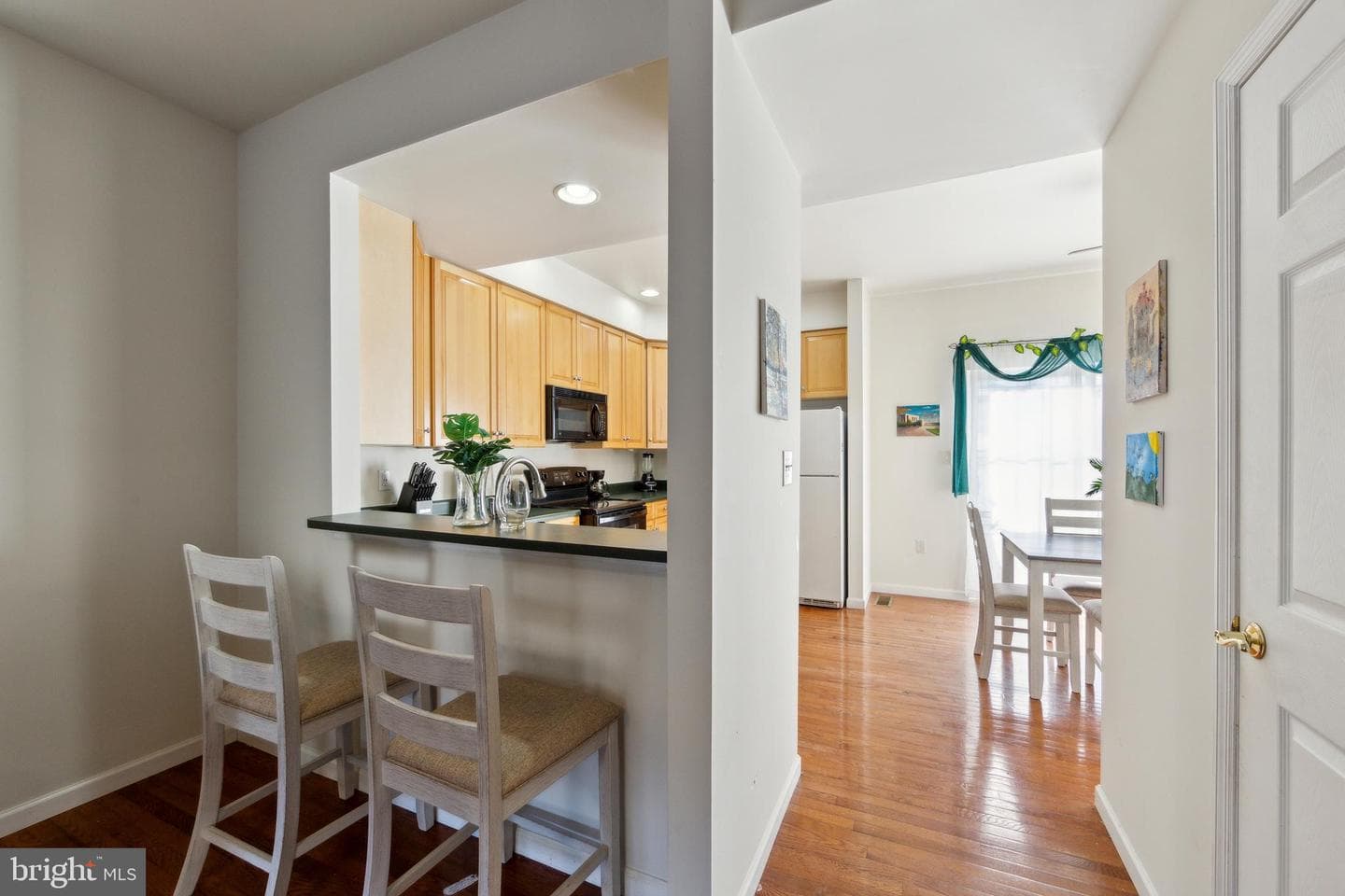 1060 Merchant Street #14 photo 8