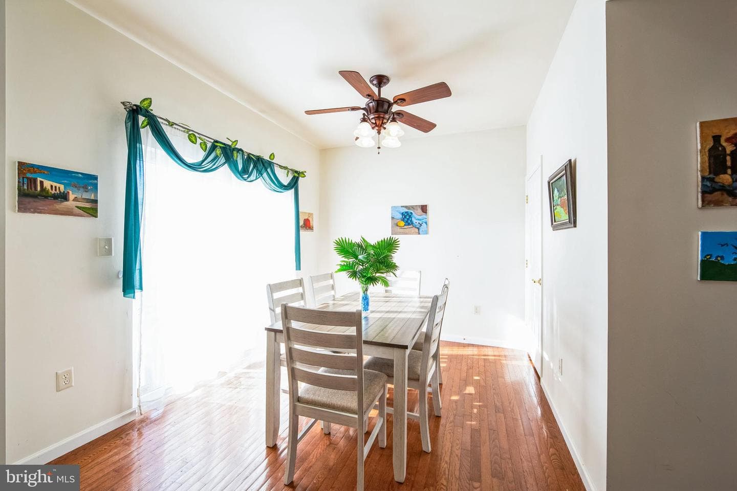 1060 Merchant Street #14 photo 9