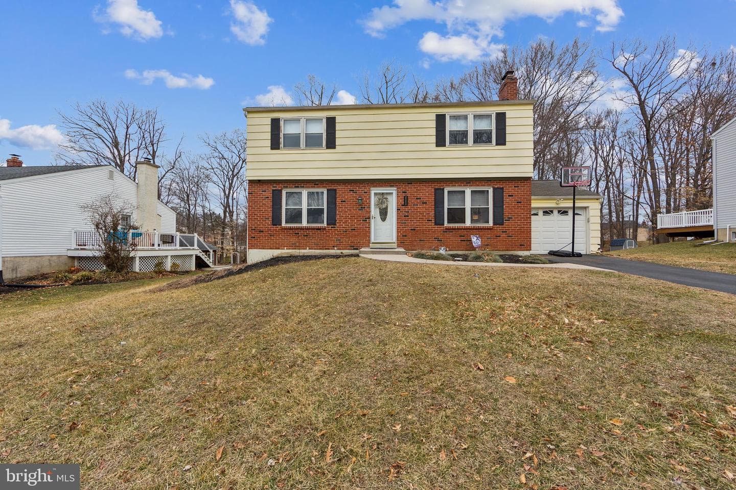 711 Bicking Drive photo 25