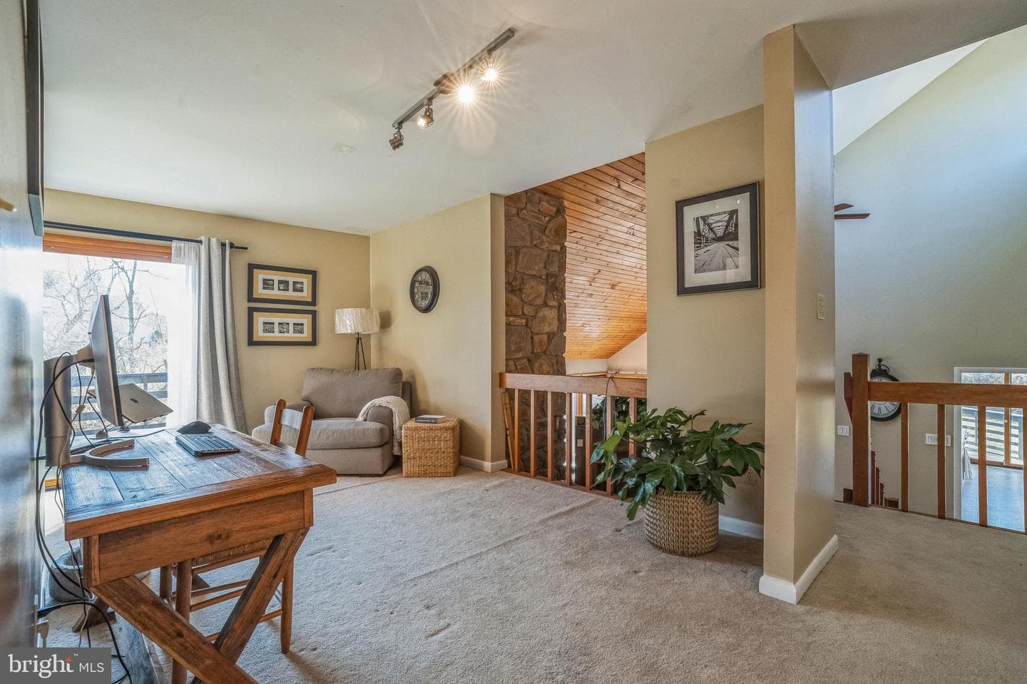 206 Downing Road photo 22