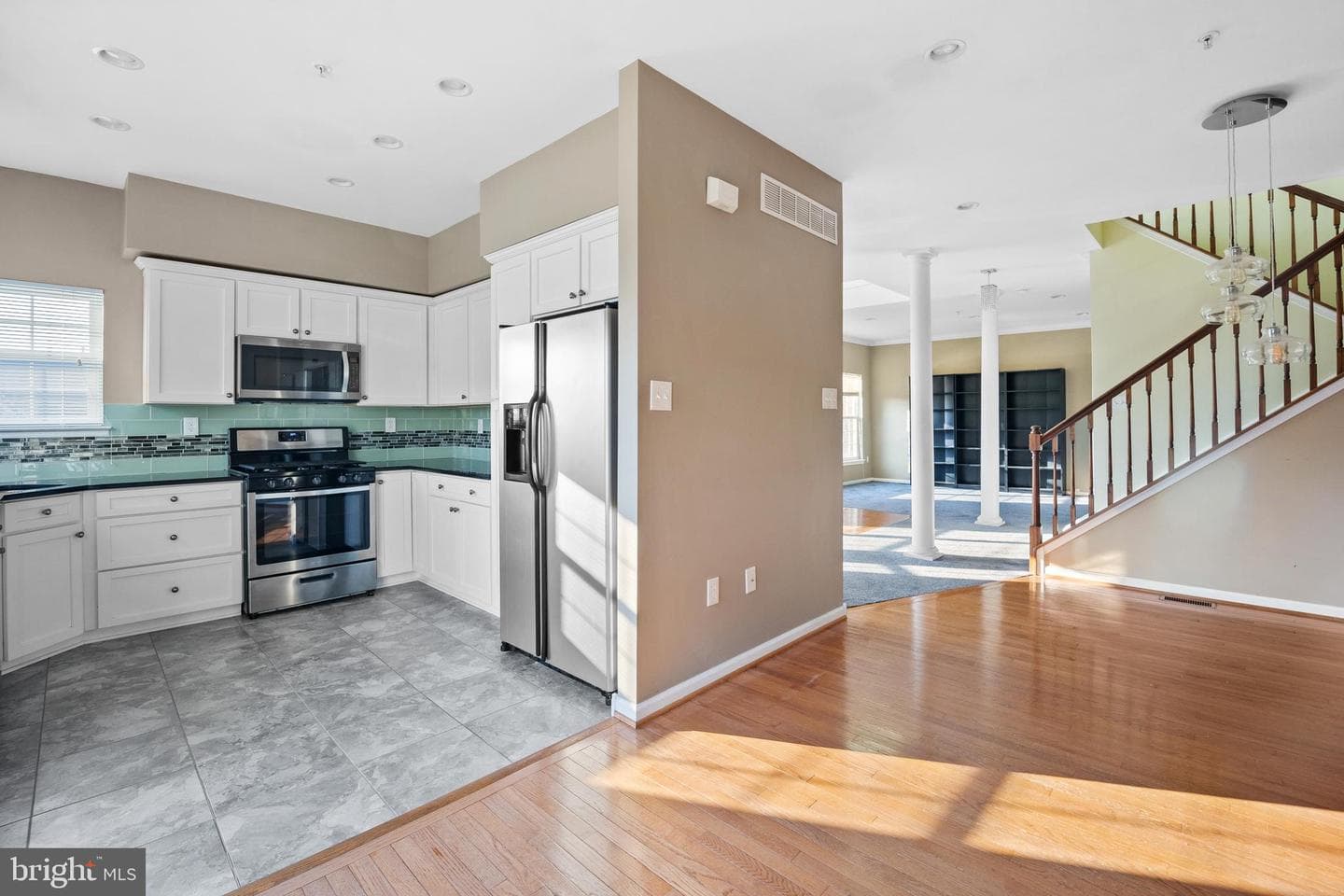 35 Kennedy Drive photo 5