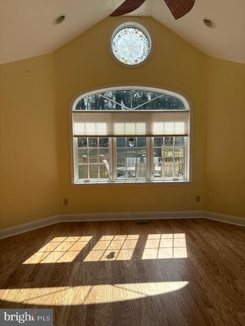 354 Margo Lane photo 2
