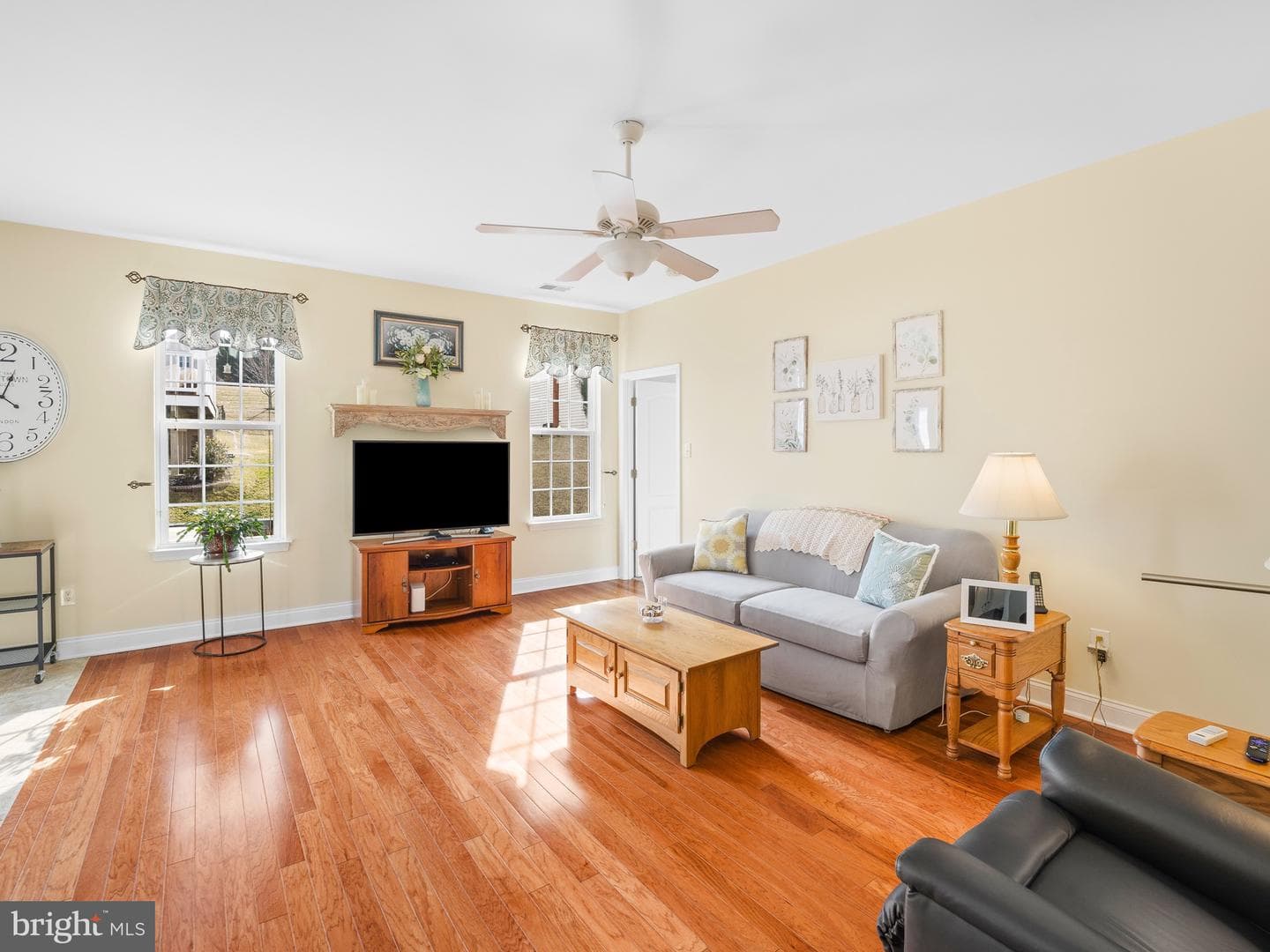 319 Gossell Road photo 15