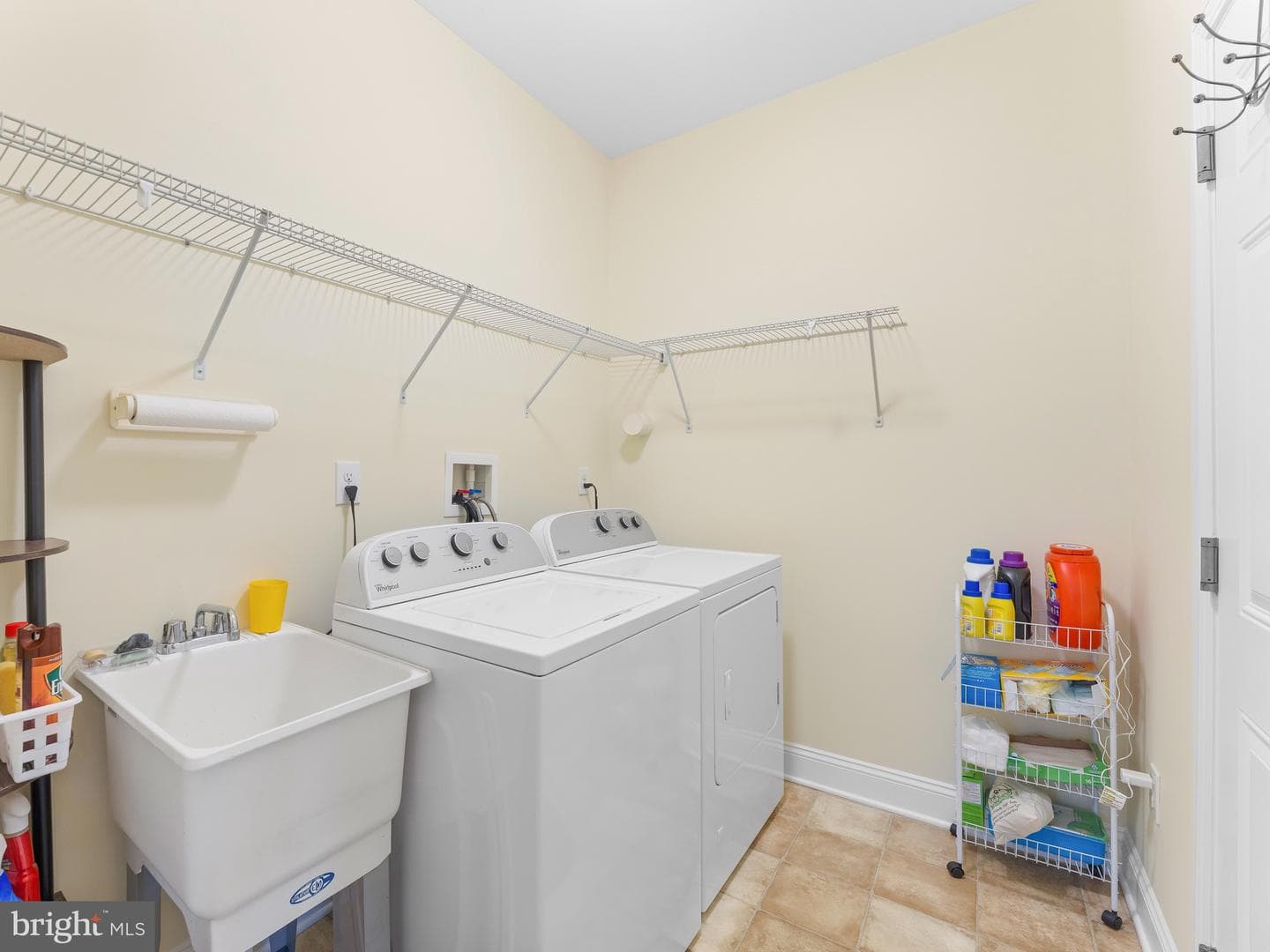 319 Gossell Road photo 21