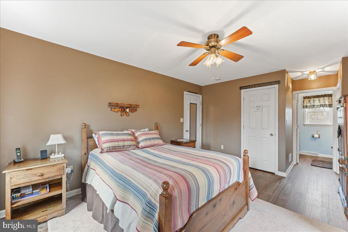 22 Somerset Drive photo 18
