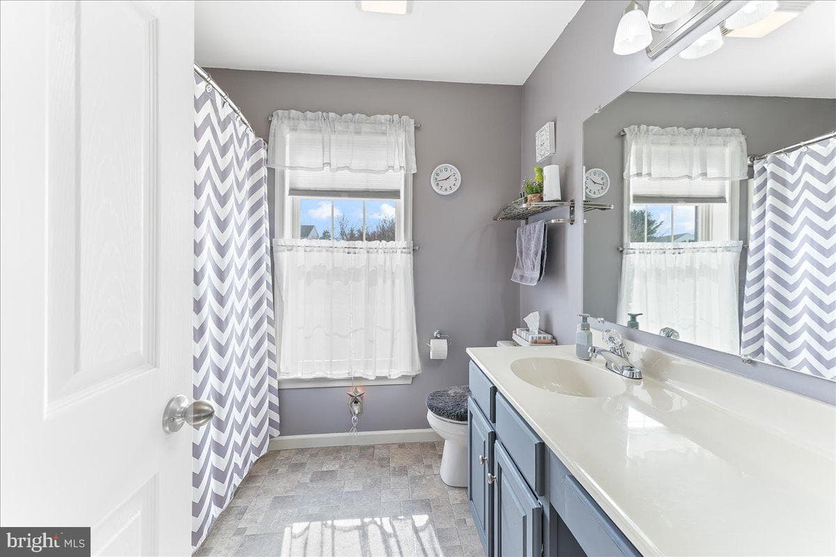 22 Somerset Drive photo 21