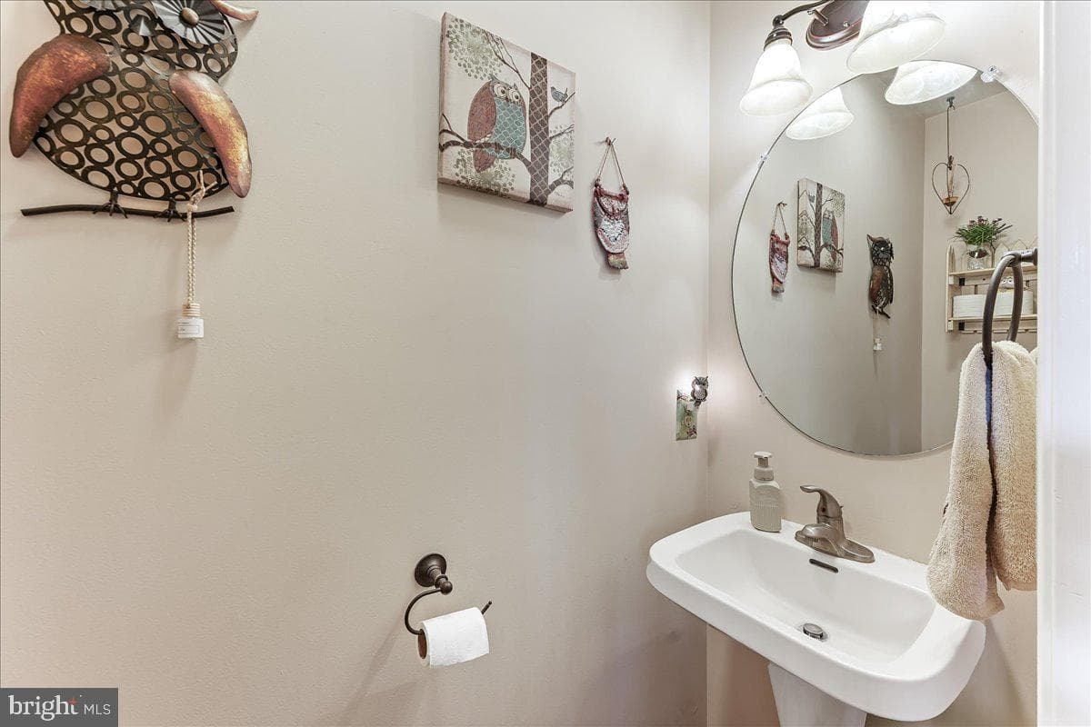 22 Somerset Drive photo 5
