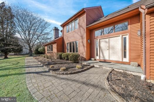 1143 Dorset Drive photo 3