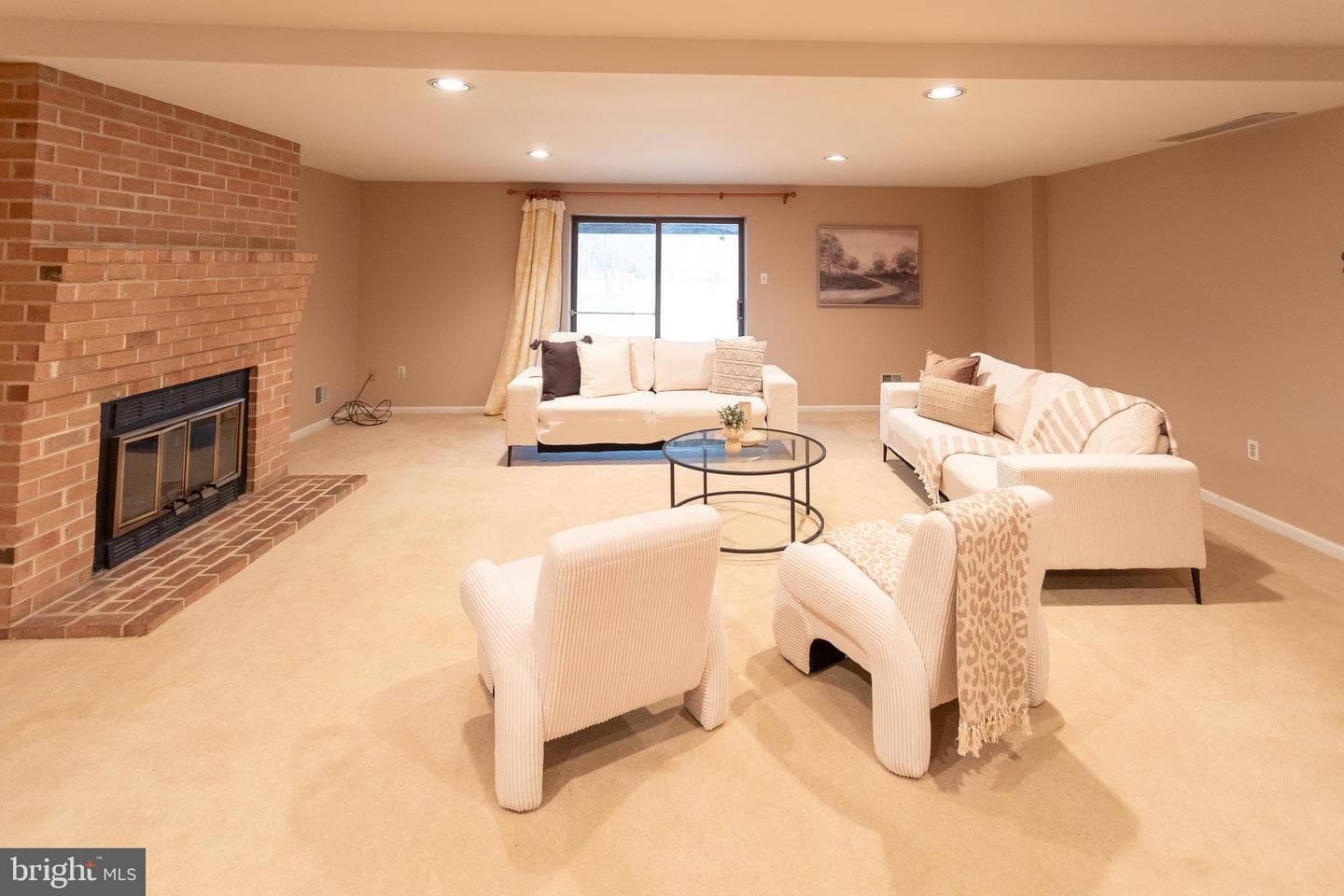 1 Painters Lane photo 32
