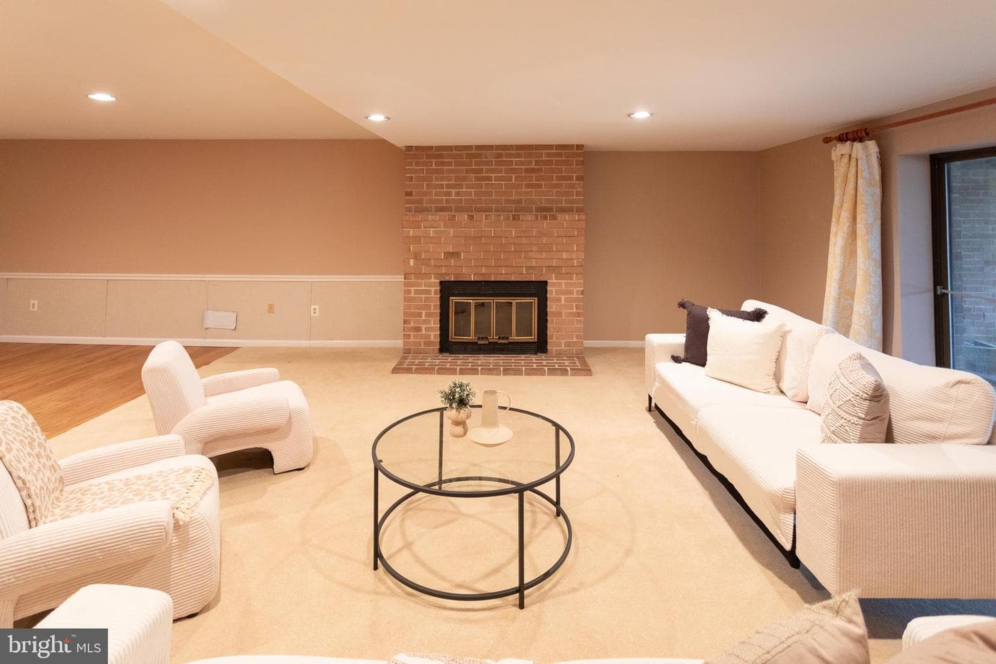 1 Painters Lane photo 33