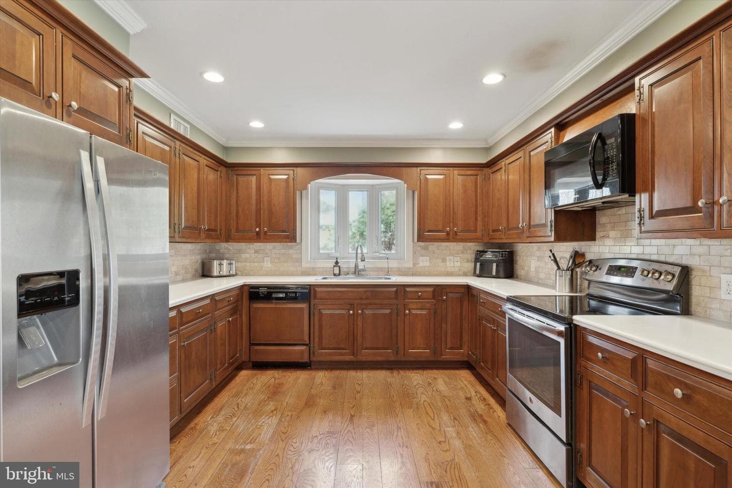50 Fawn Lane photo 8