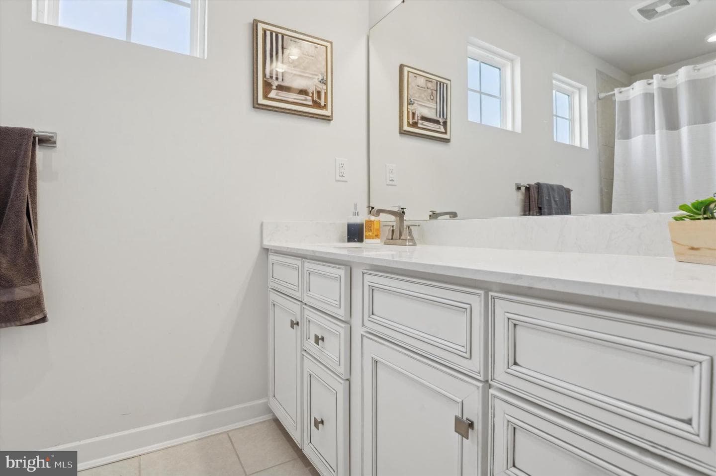 678 Cascade Way photo 32