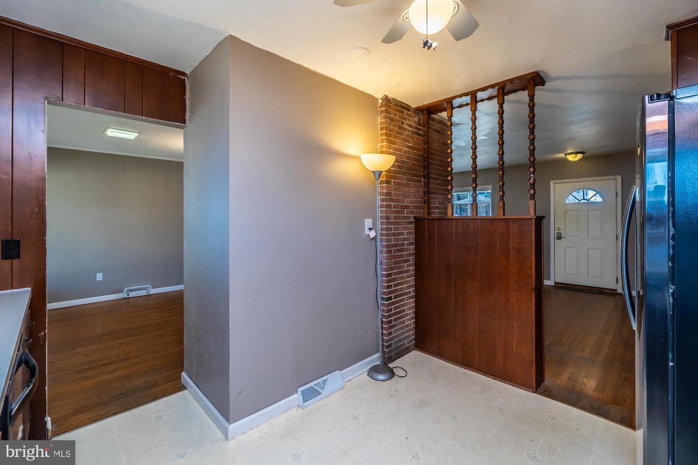 157 S 10th Avenue photo 11