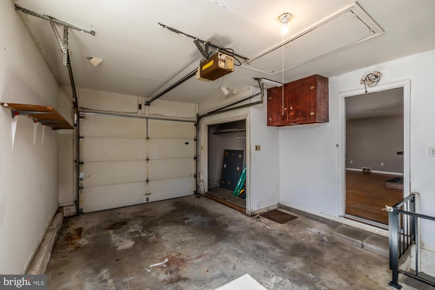 157 S 10th Avenue photo 28