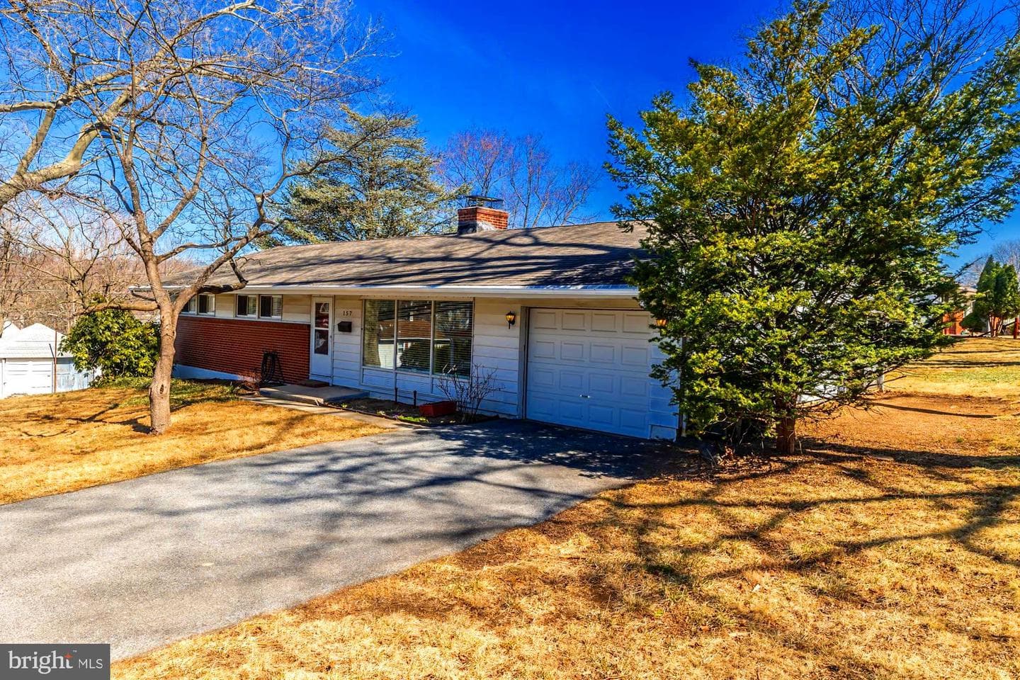157 S 10th Avenue photo 40