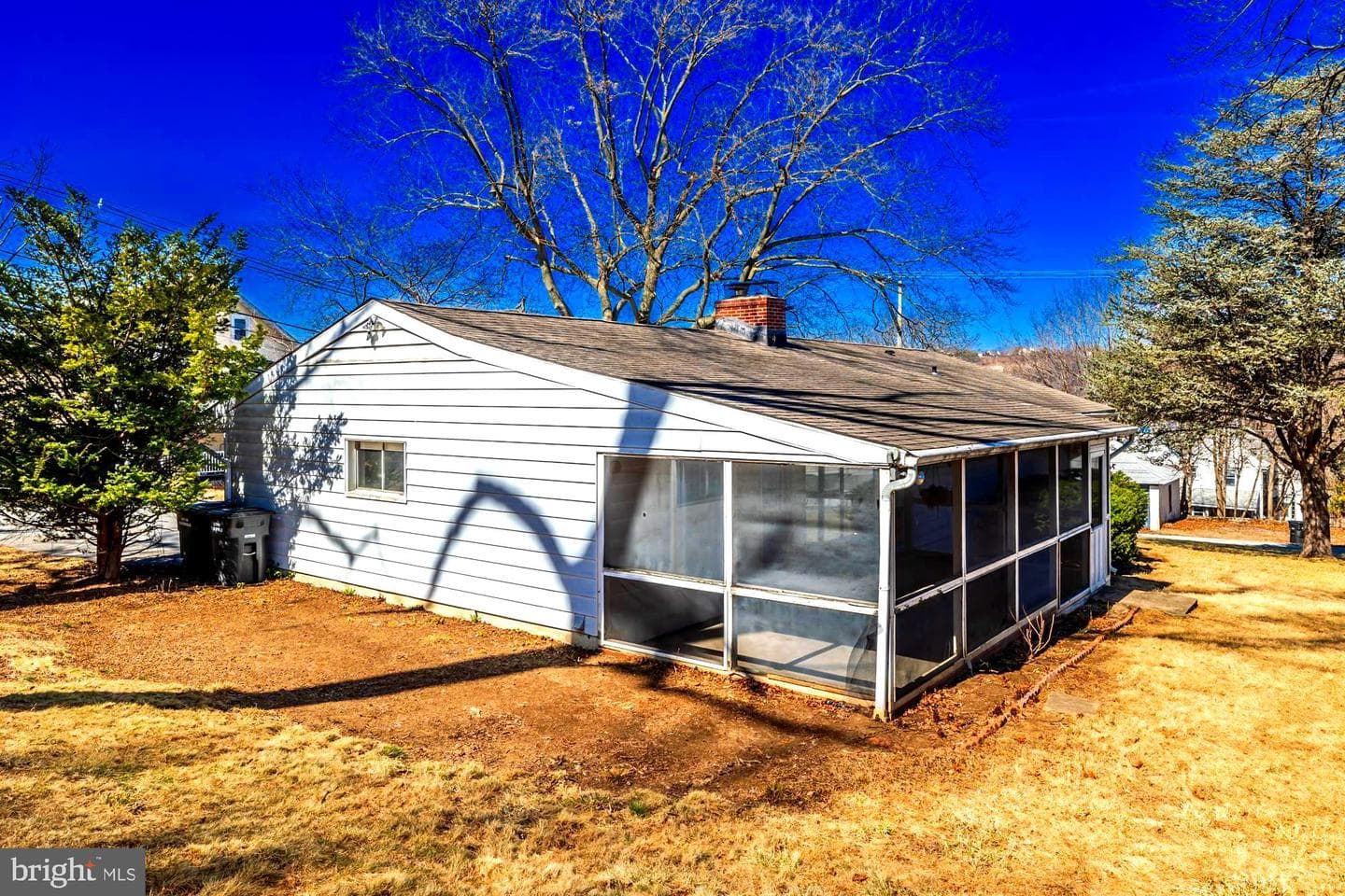 157 S 10th Avenue photo 41