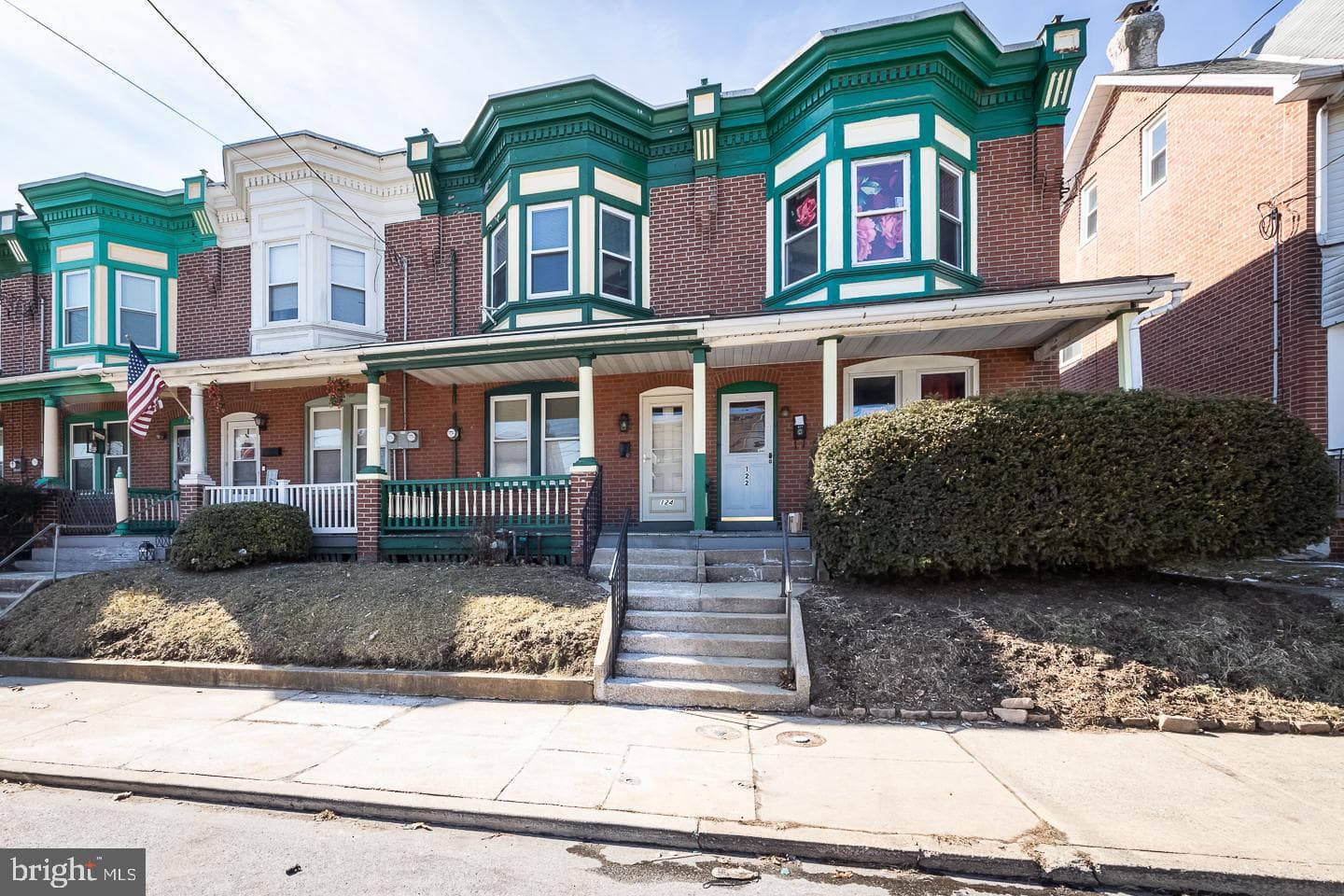 124 Strode Avenue