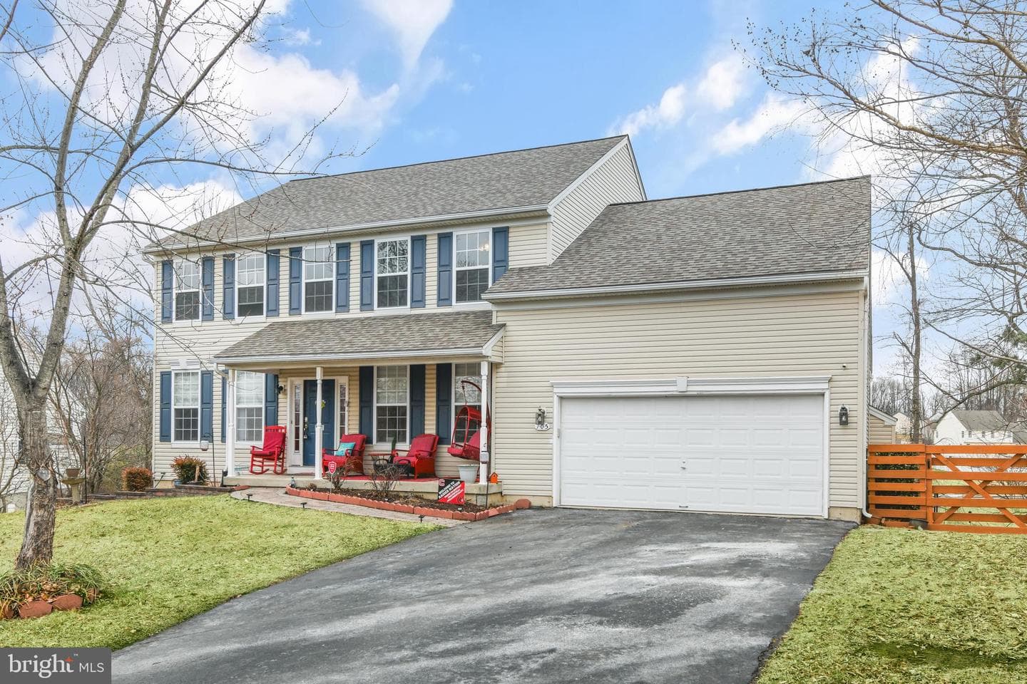 705 Meadowbrook Drive photo 1