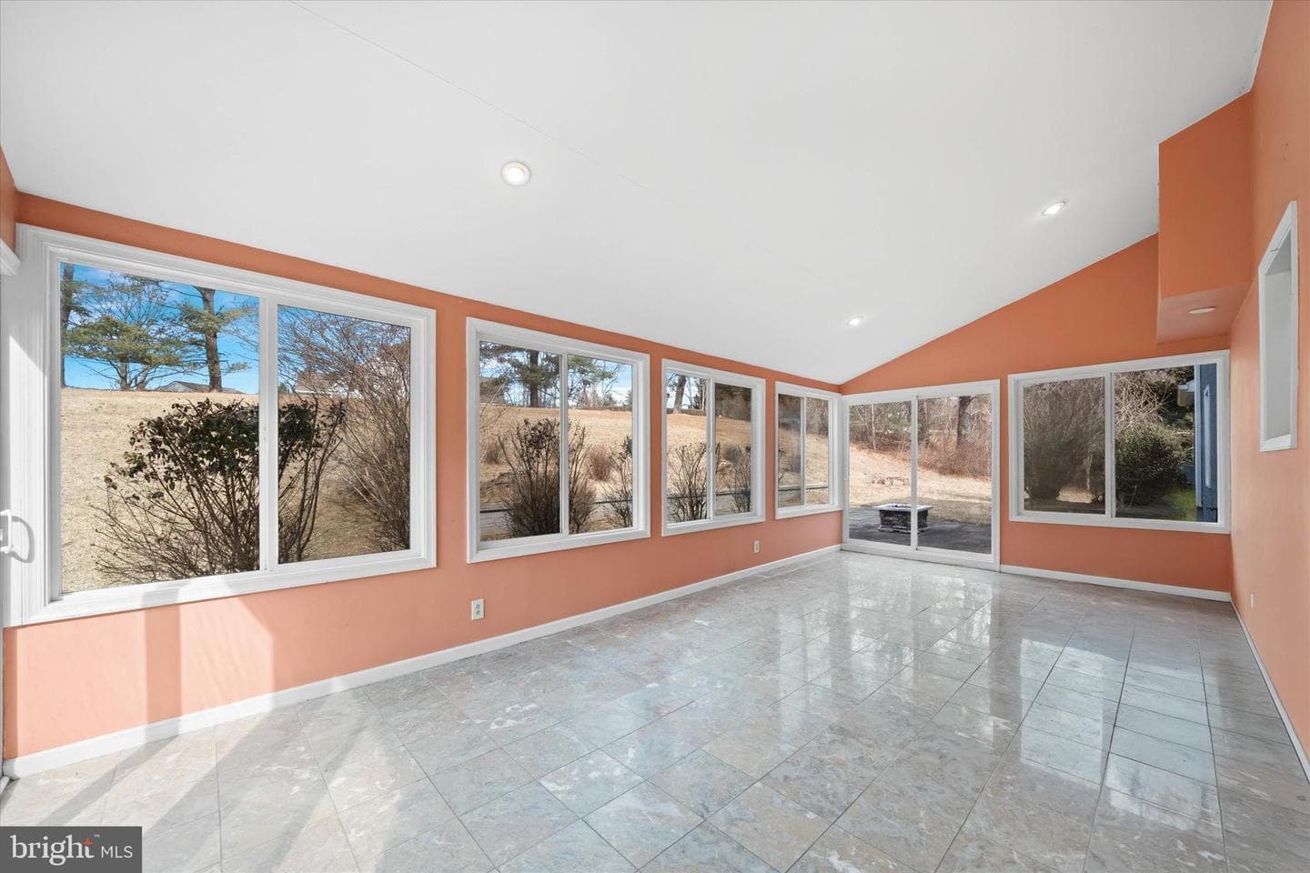 2 Fern Hill Road photo 22