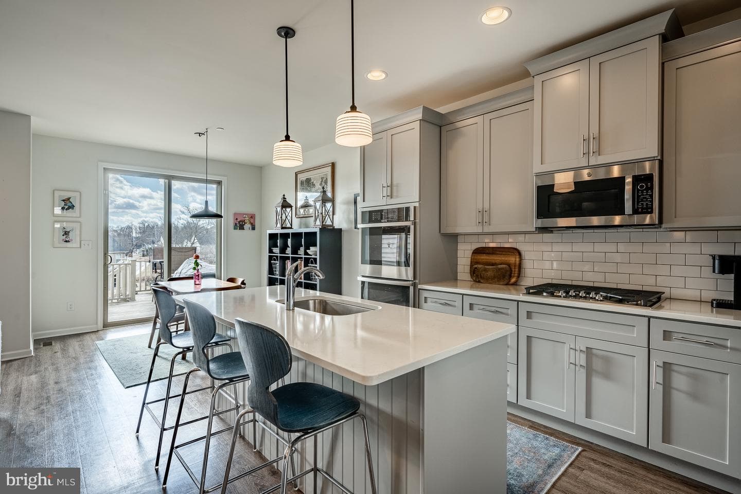 272 Kestrel Court photo 10