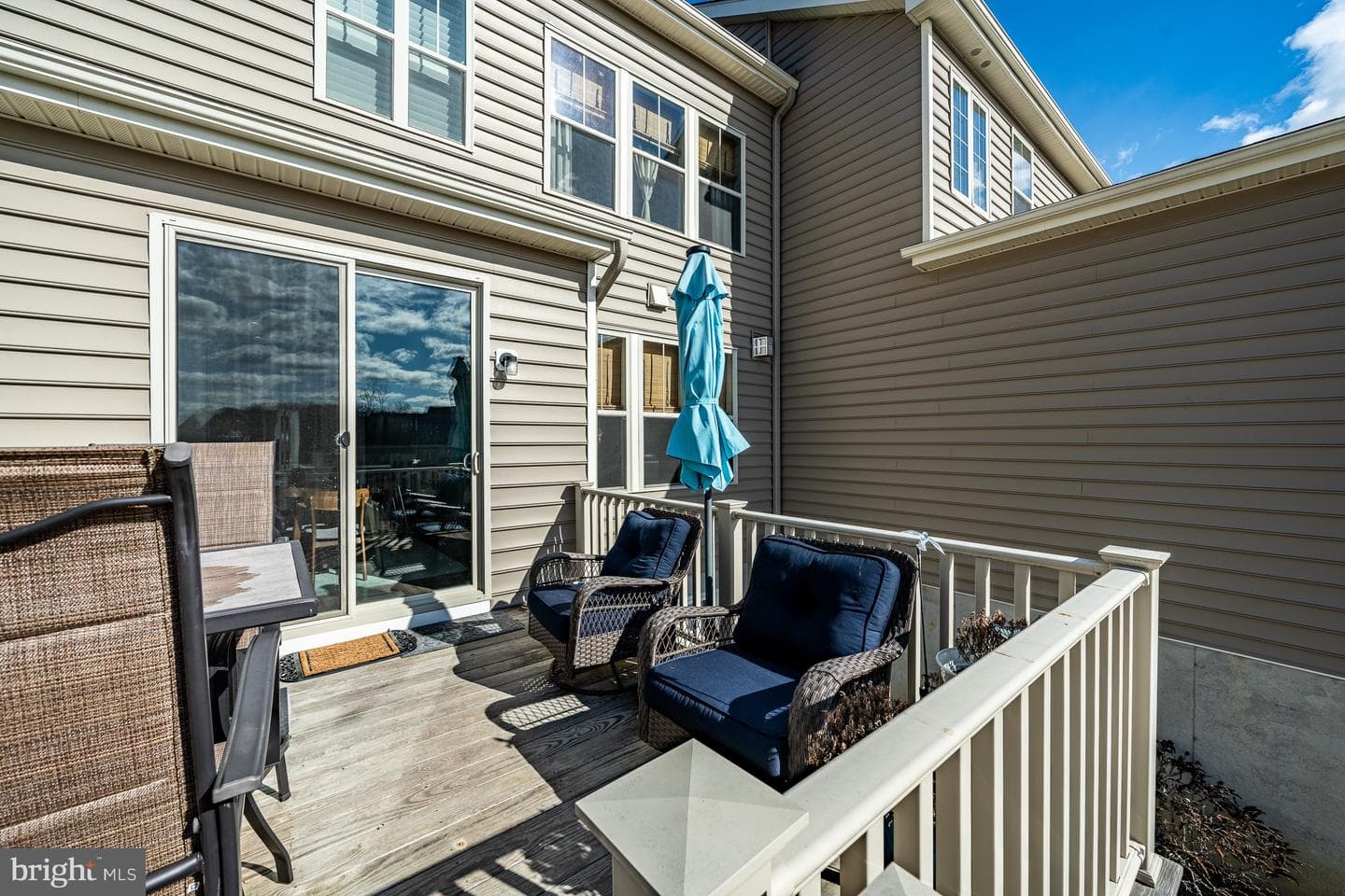 272 Kestrel Court photo 34
