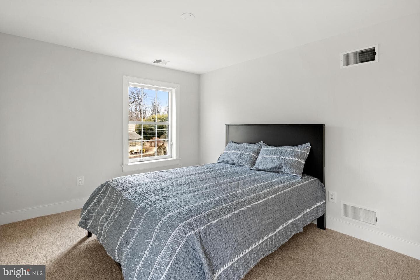 670 Leopard Road photo 44