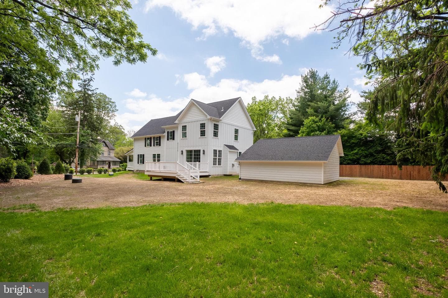 670 Leopard Road photo 48