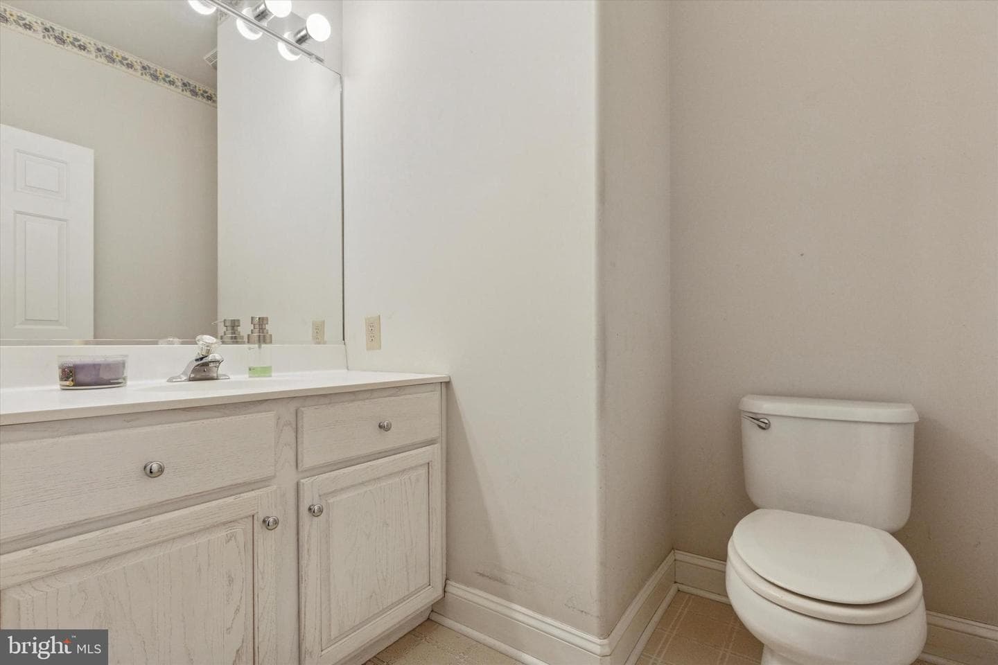 15 Eastgate Drive photo 20