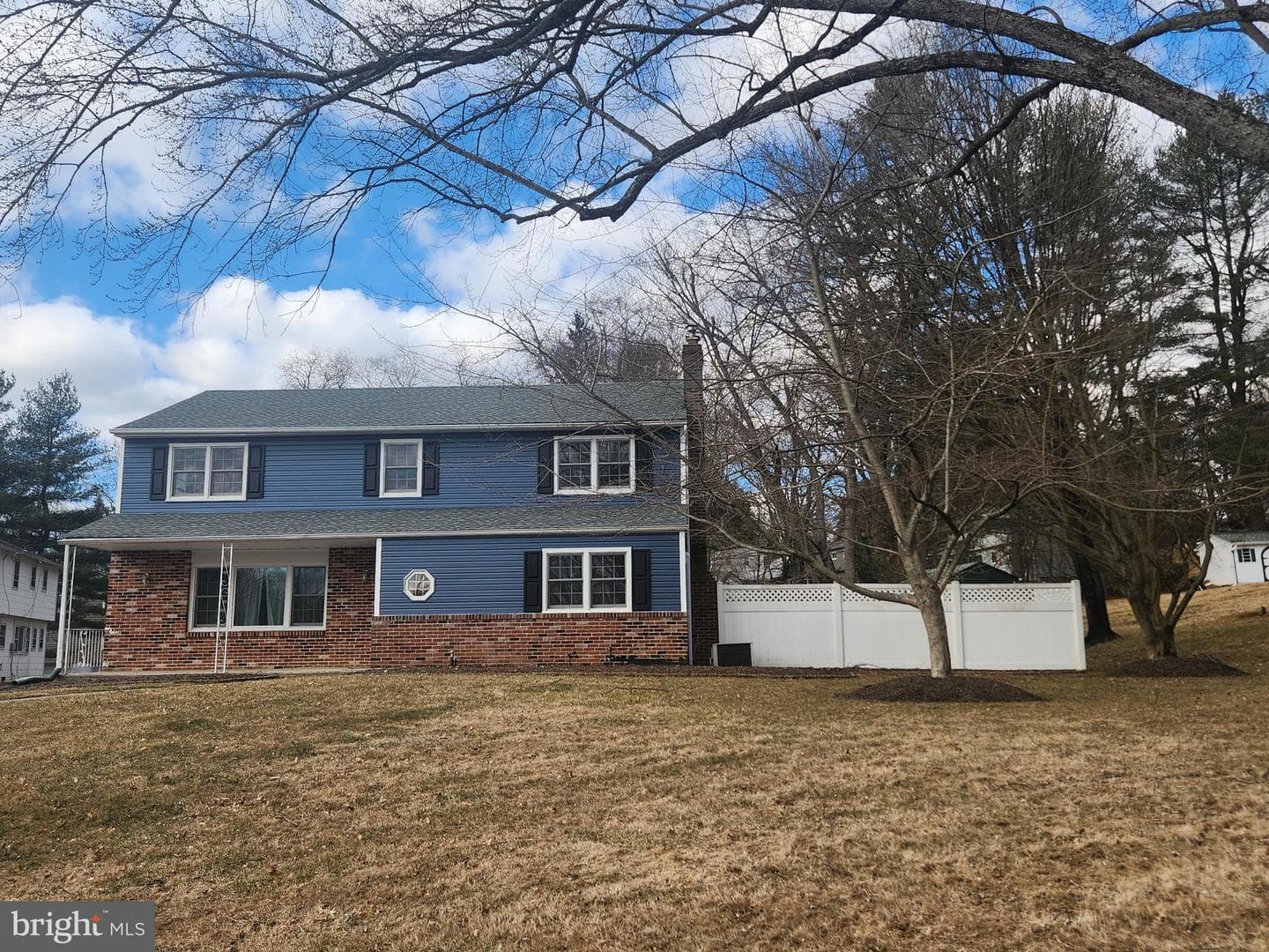 23 Constitution Drive photo 1