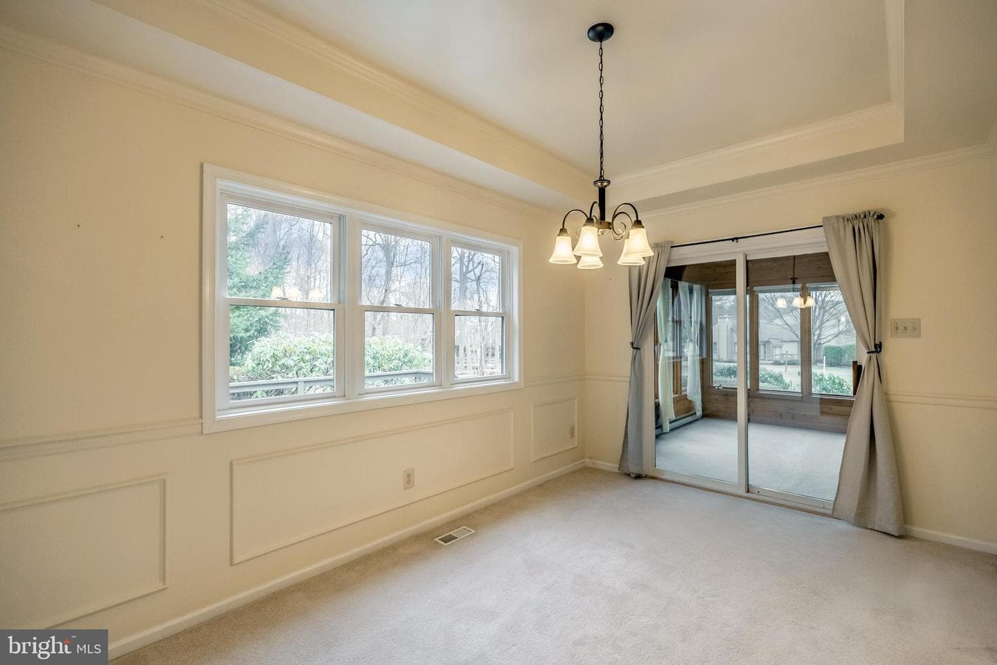 628 Glenwood photo 10