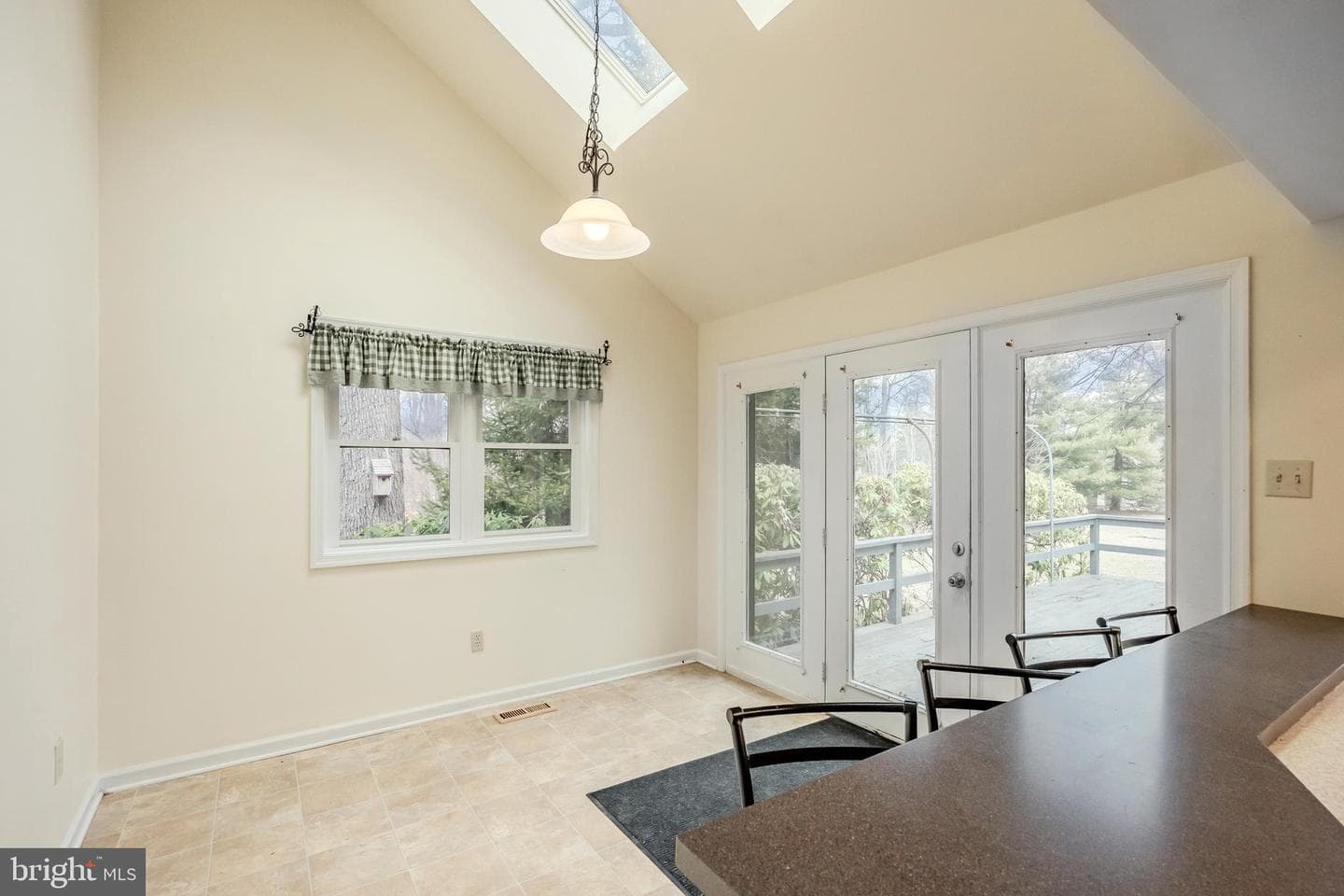 628 Glenwood photo 31