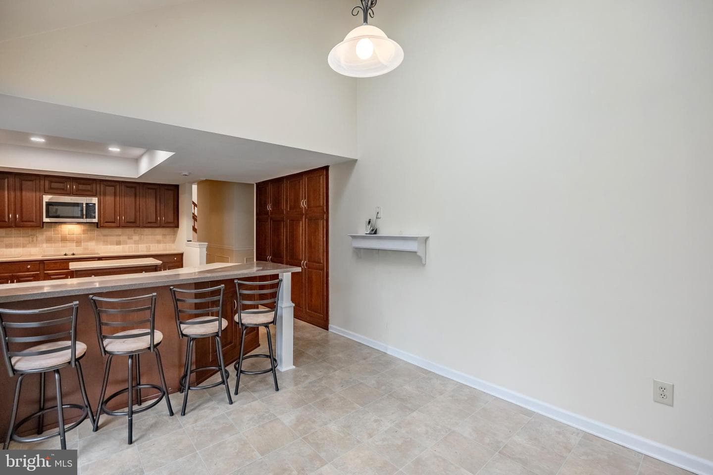 628 Glenwood photo 32