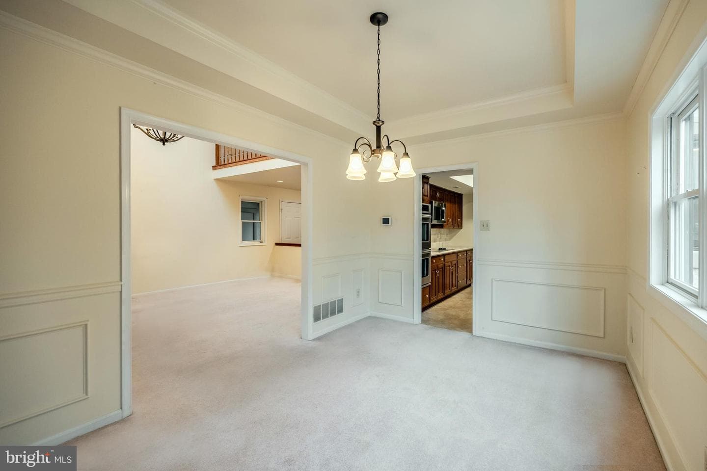 628 Glenwood photo 9
