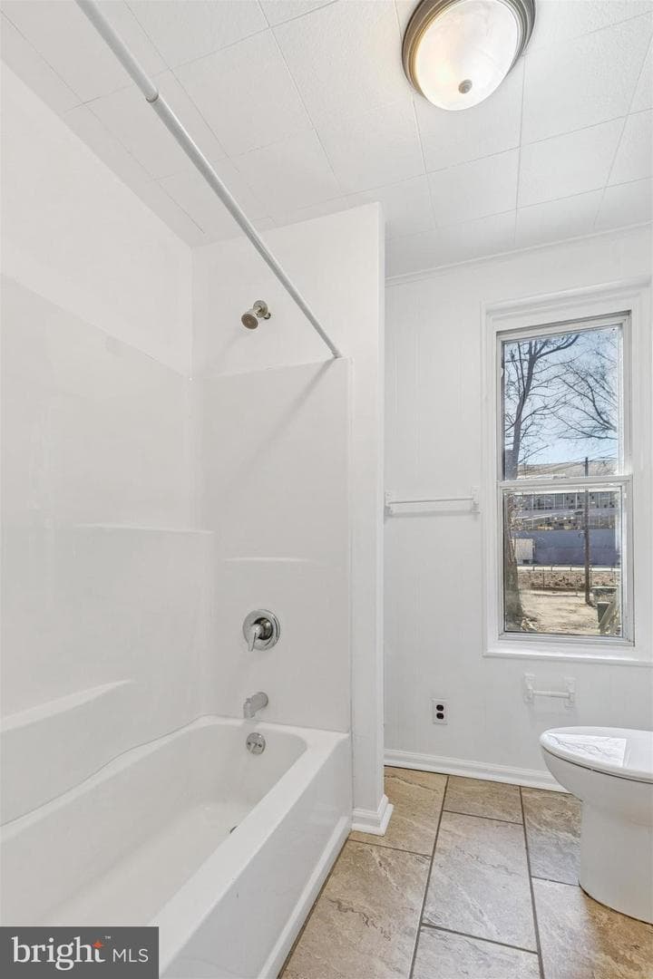 332 Valley Road photo 10