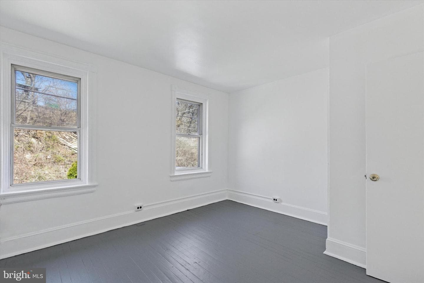 332 Valley Road photo 11
