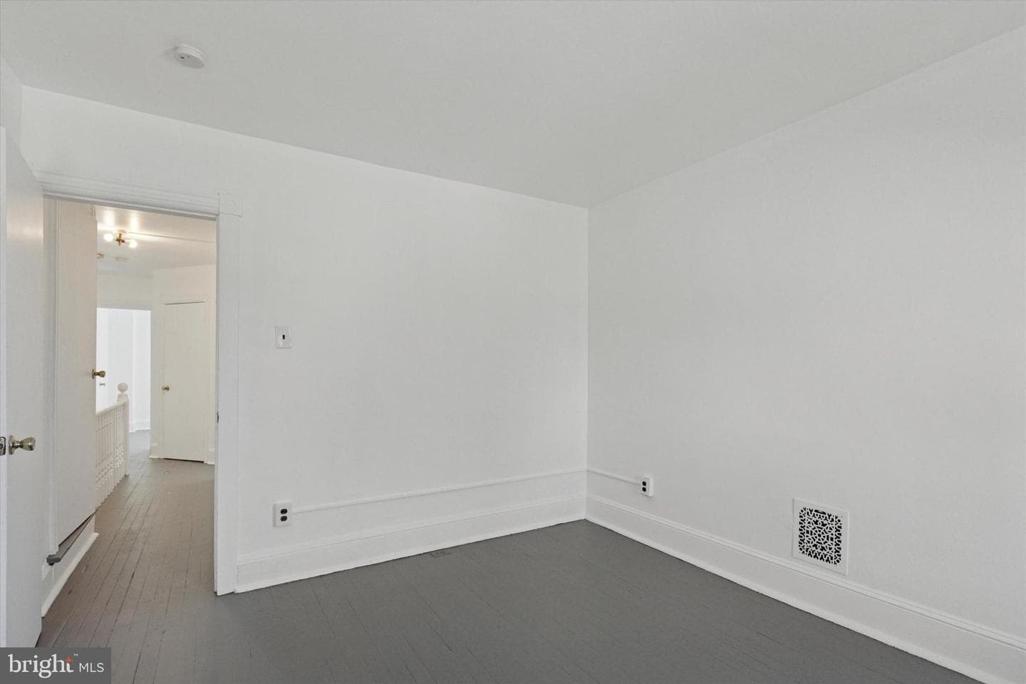 332 Valley Road photo 12