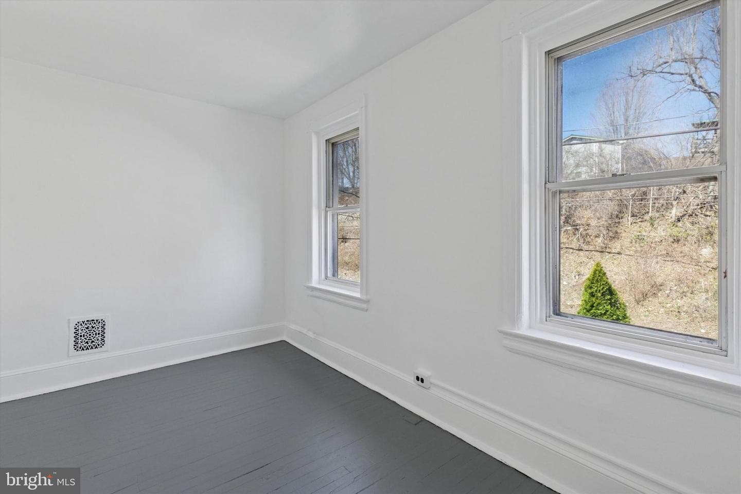 332 Valley Road photo 15