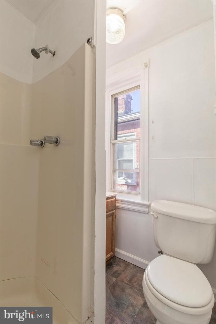 332 Valley Road photo 17