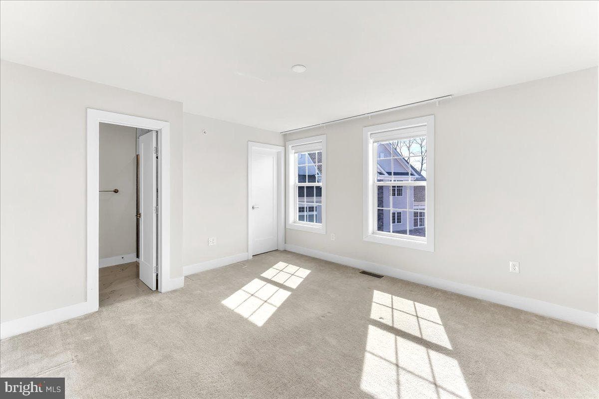 466 Reid Way photo 34