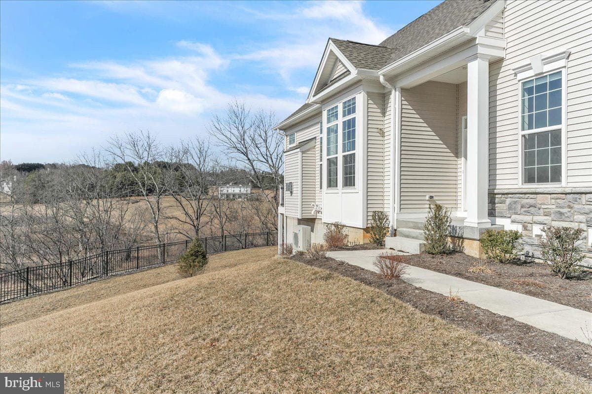 466 Reid Way photo 38